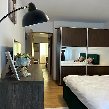 Apartment Exclusive Del *